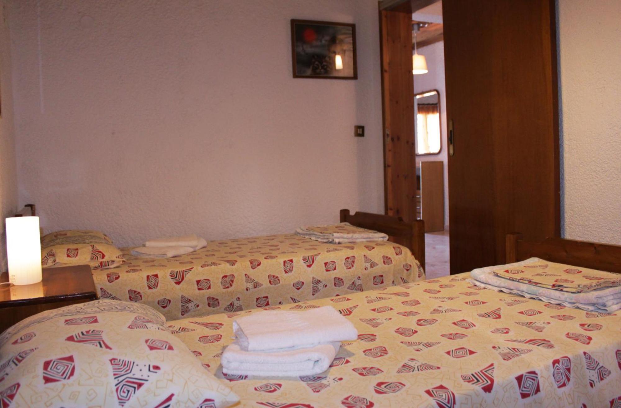 Kehagias Apartments Vrasná Екстериор снимка