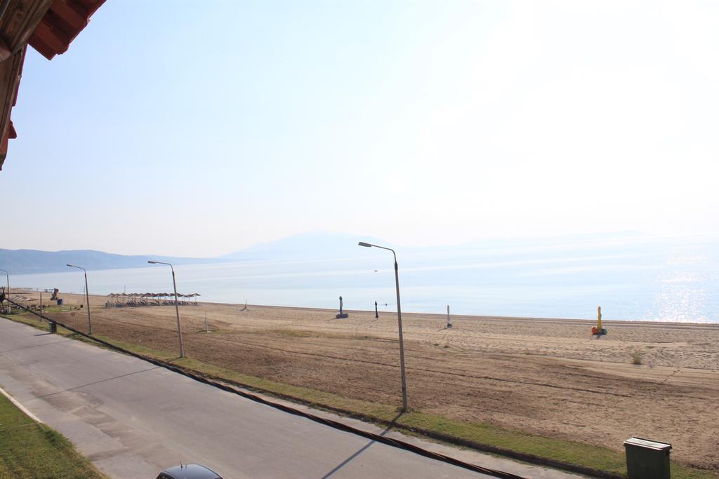 Kehagias Apartments Vrasná Екстериор снимка